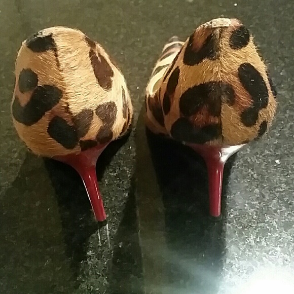 Leapard pointy toe pump - Picture 3 of 3